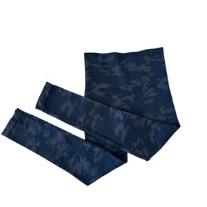 Spanx Camo Leggings Medium - Sculpting Activewear Athleisure Spring Essential